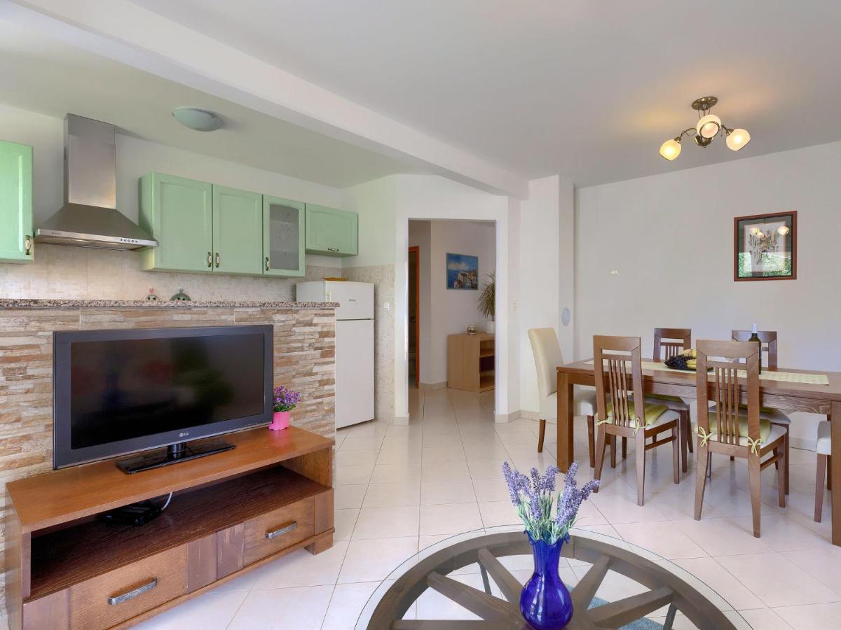 Holiday Home Carla - Lbn429 By Interhome Labin  Εξωτερικό φωτογραφία