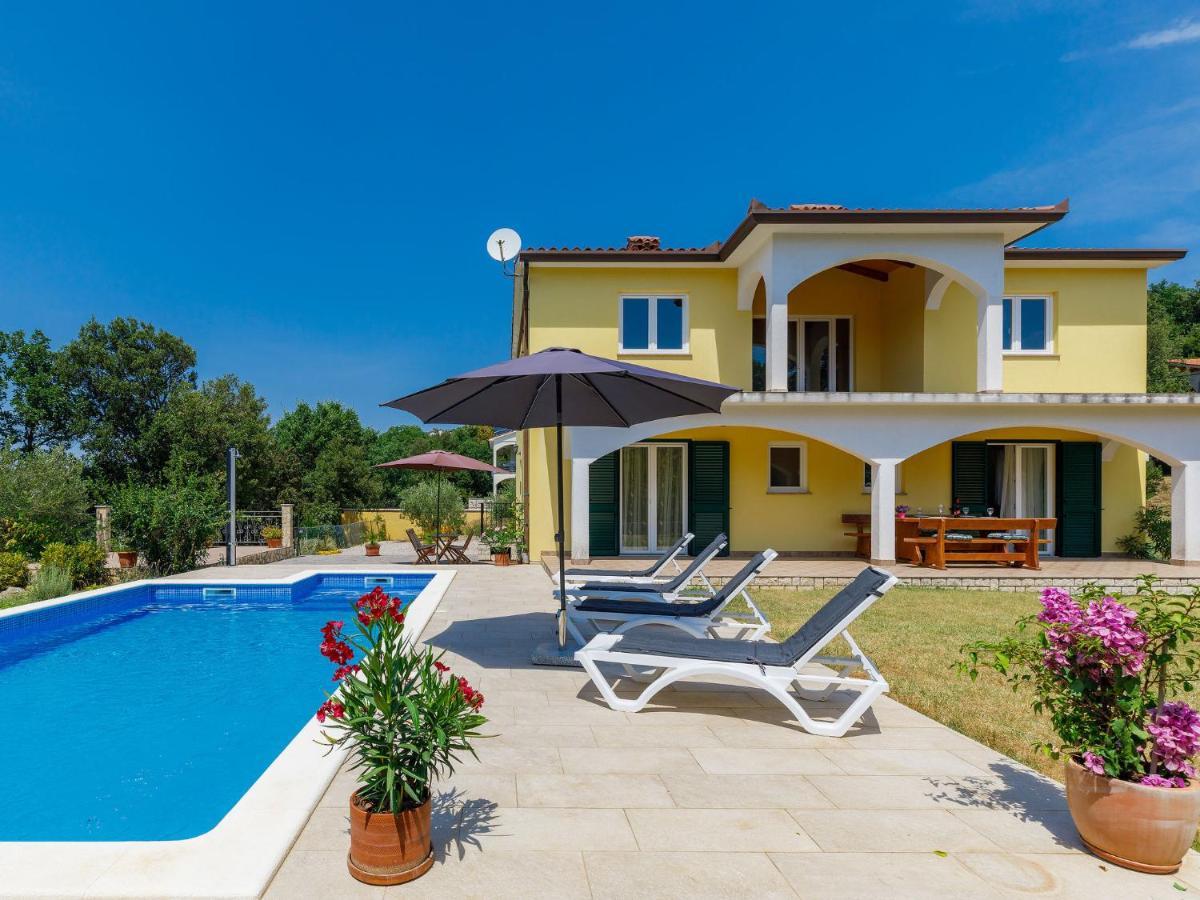 Holiday Home Carla - Lbn429 By Interhome Labin  Εξωτερικό φωτογραφία